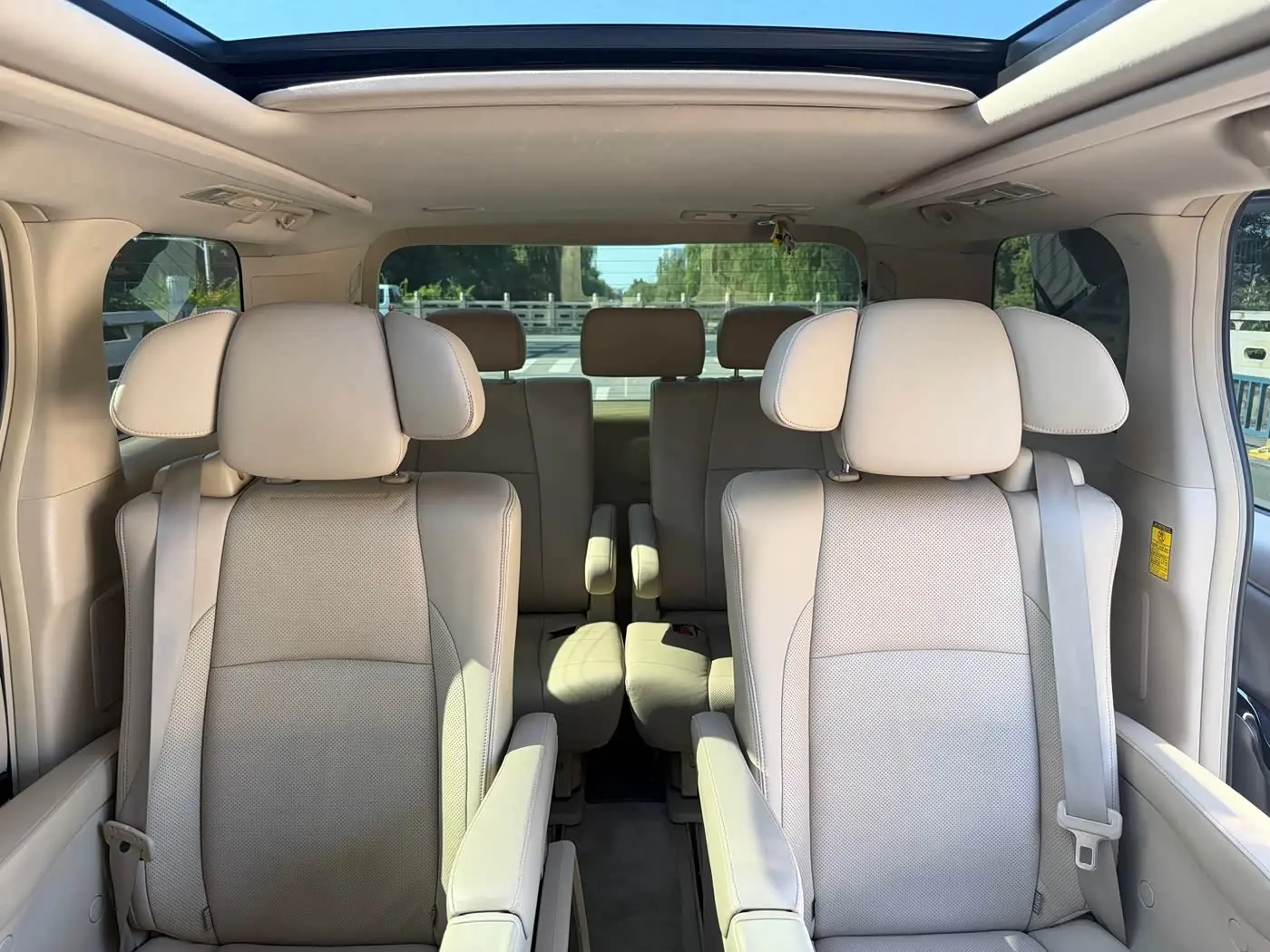 Toyota Alphard 2013 — ფოტო 8/20
