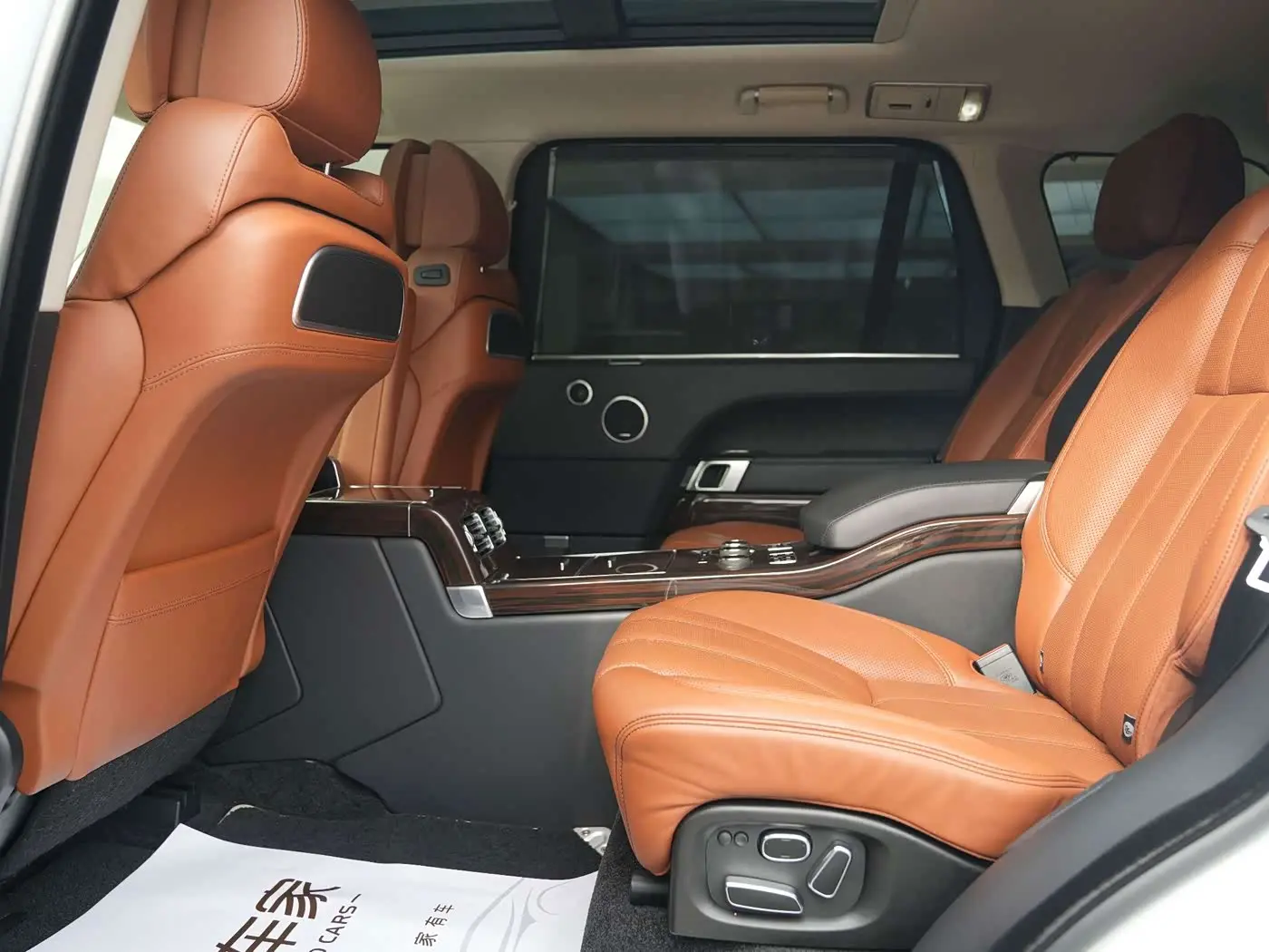 Land Rover Range Rover 2015 — Фото 8/13