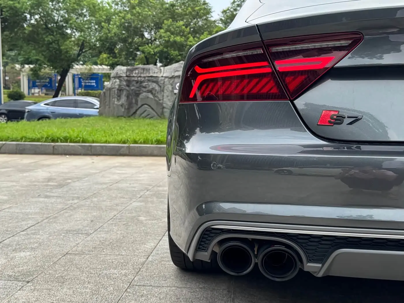 Audi S7 2019 — Photo 18/18