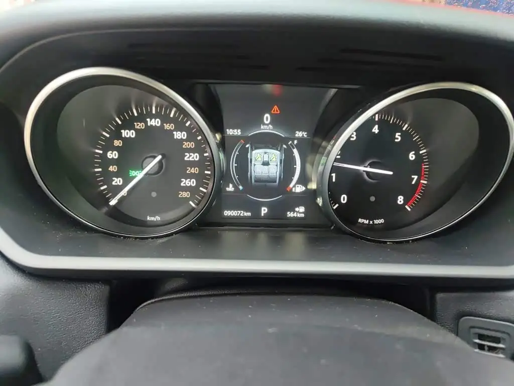 Land Rover Range Rover Sport 2016 — Photo 4/20