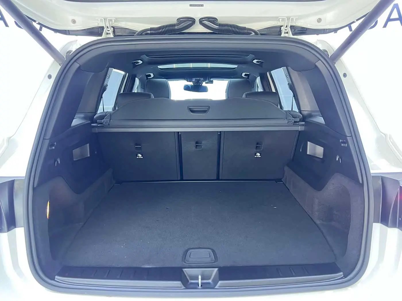Mercedes-Benz GLB 2022 — Photo 17/20