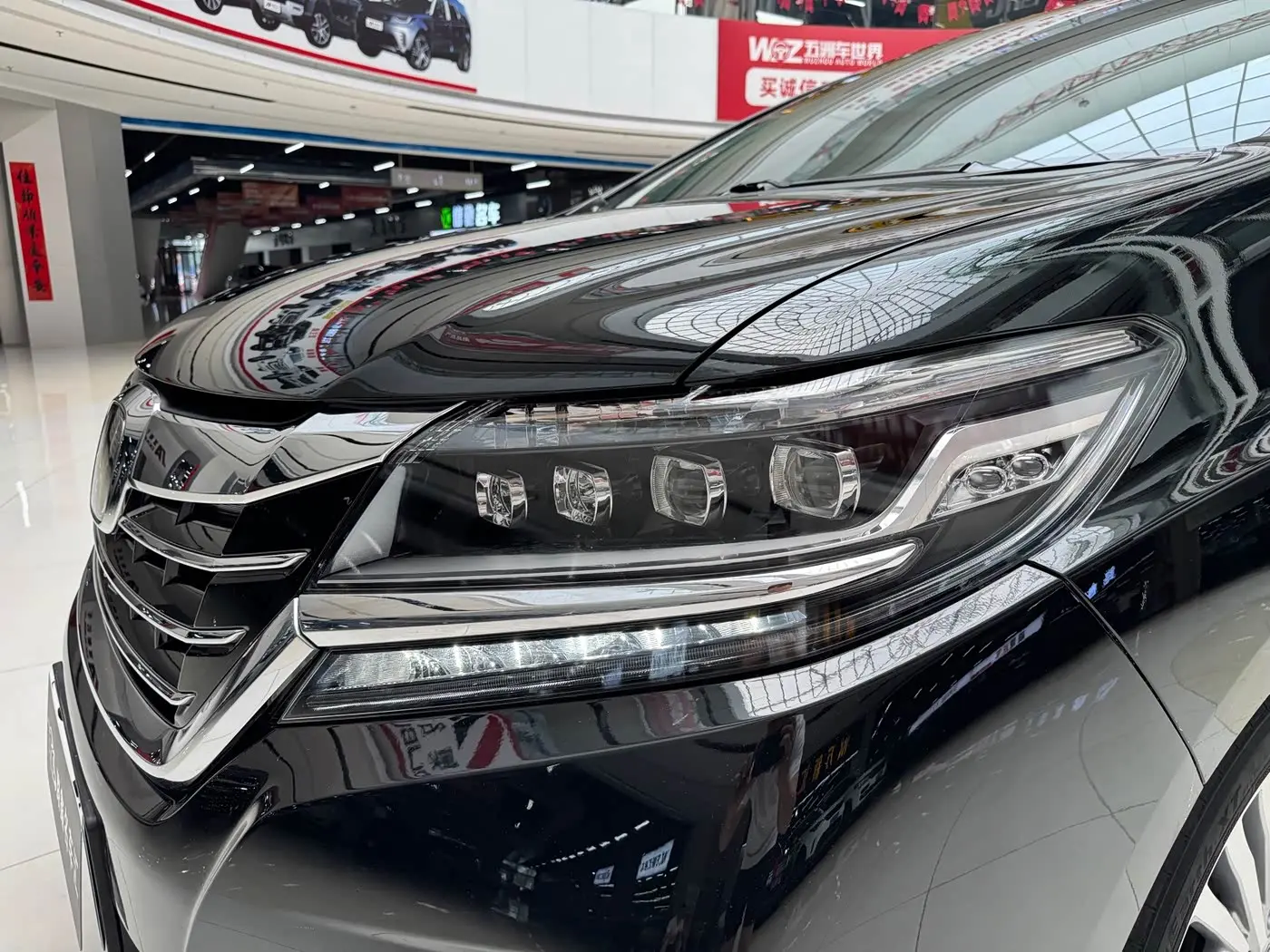Honda Elysion 2018 — Photo 7/15