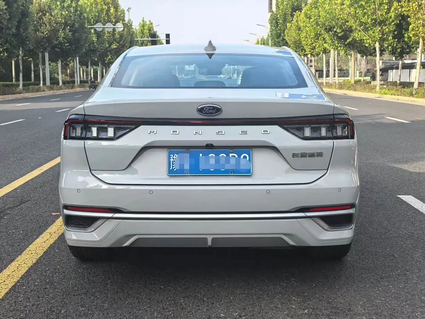 Ford Mondeo 2023 — Şəkil 7/9