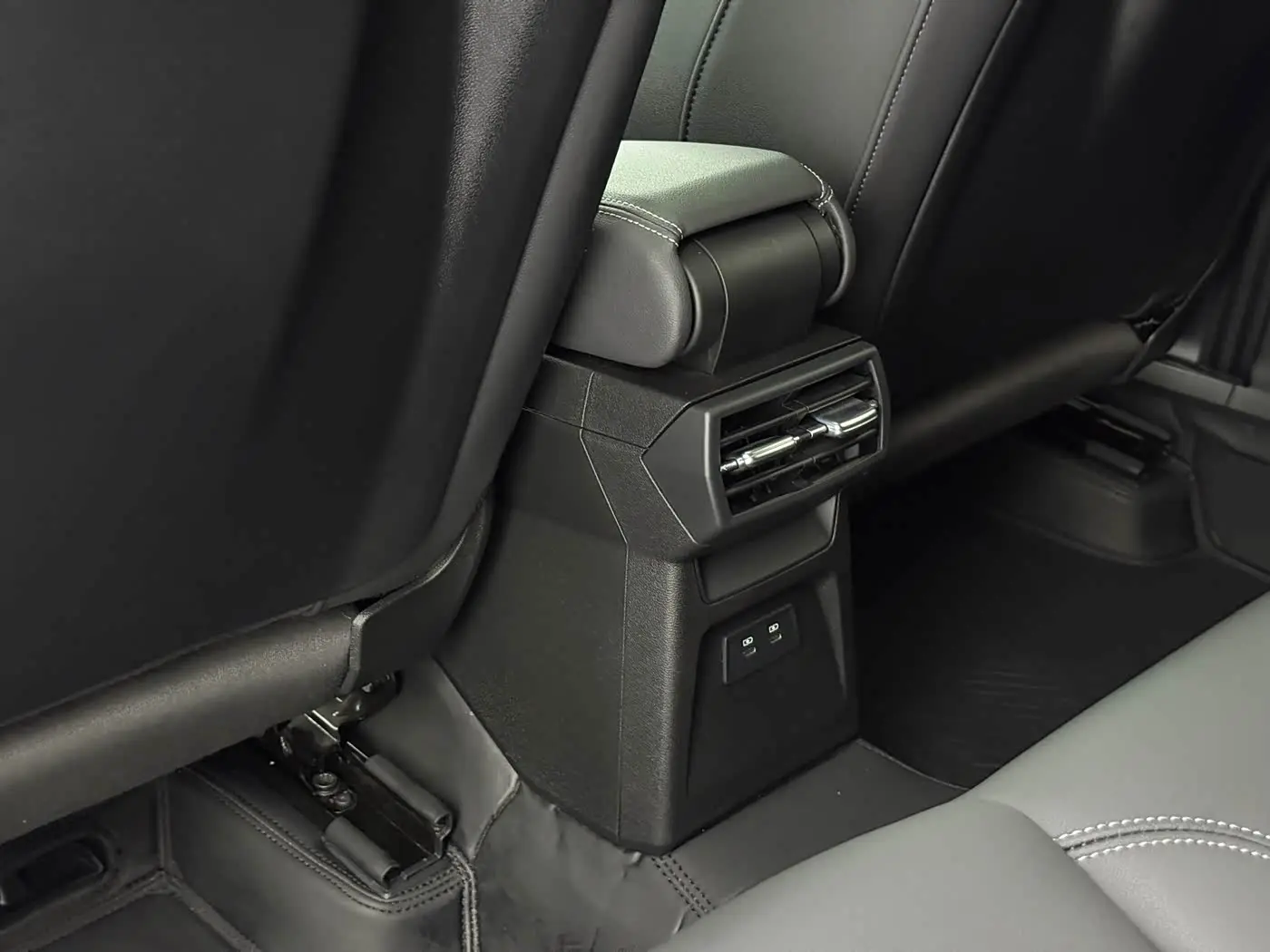 Audi A3 2022 — Photo 9/20