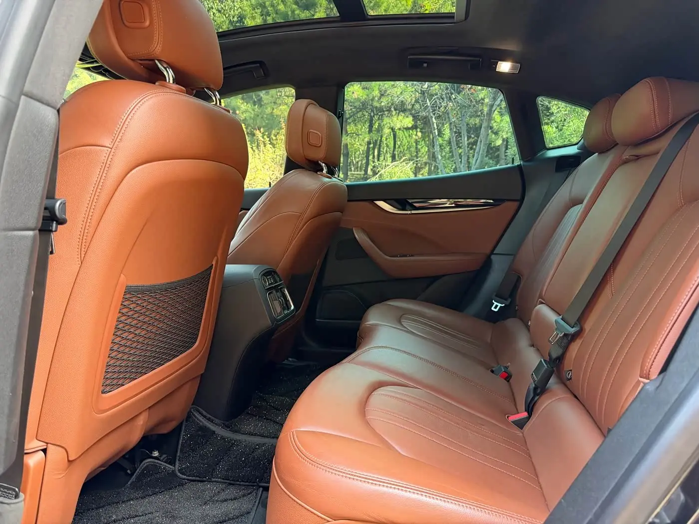 Maserati Levante 2018 — Şəkil 7/12