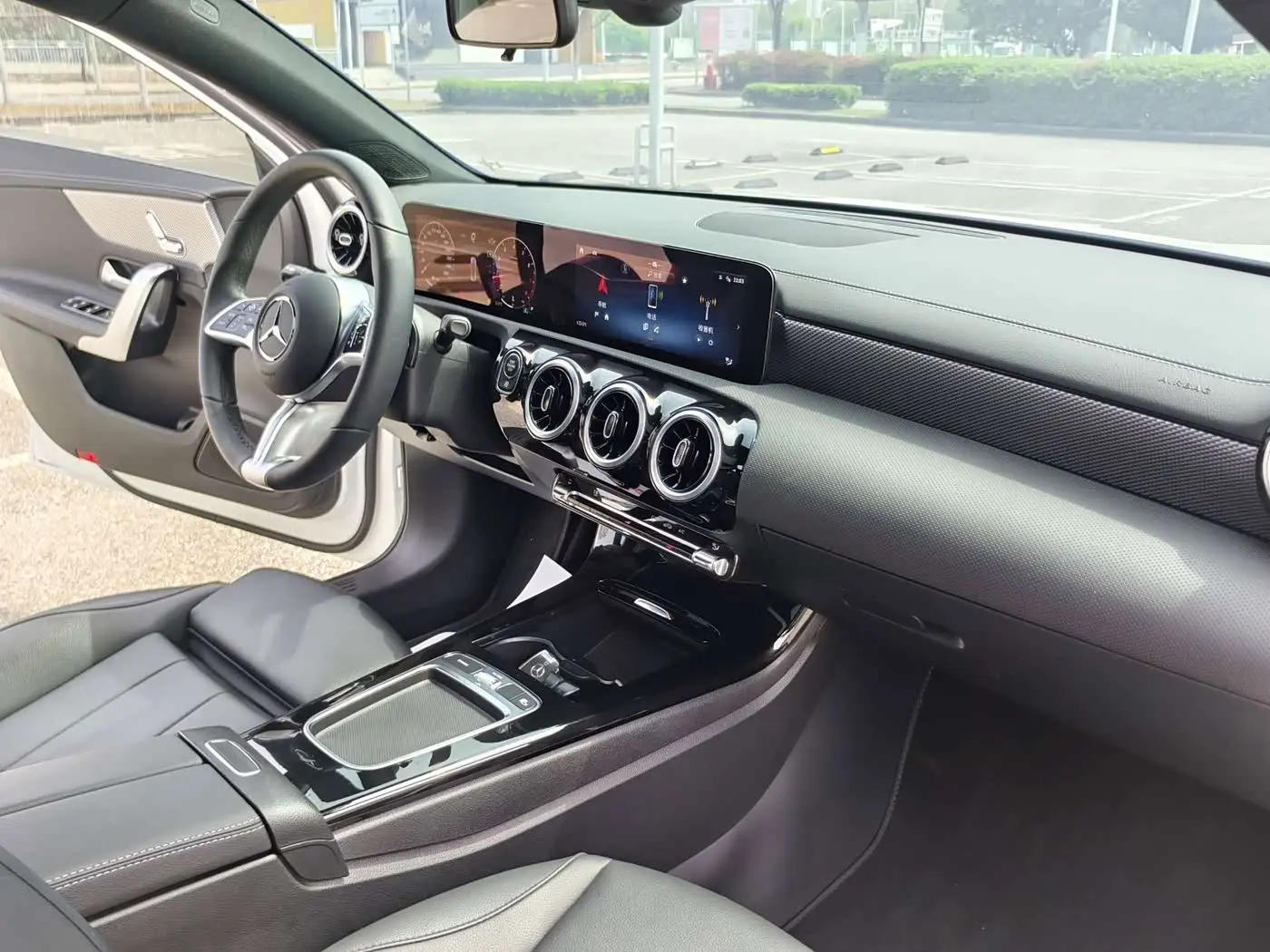 Mercedes-Benz A-Class 2023 — ფოტო 20/20