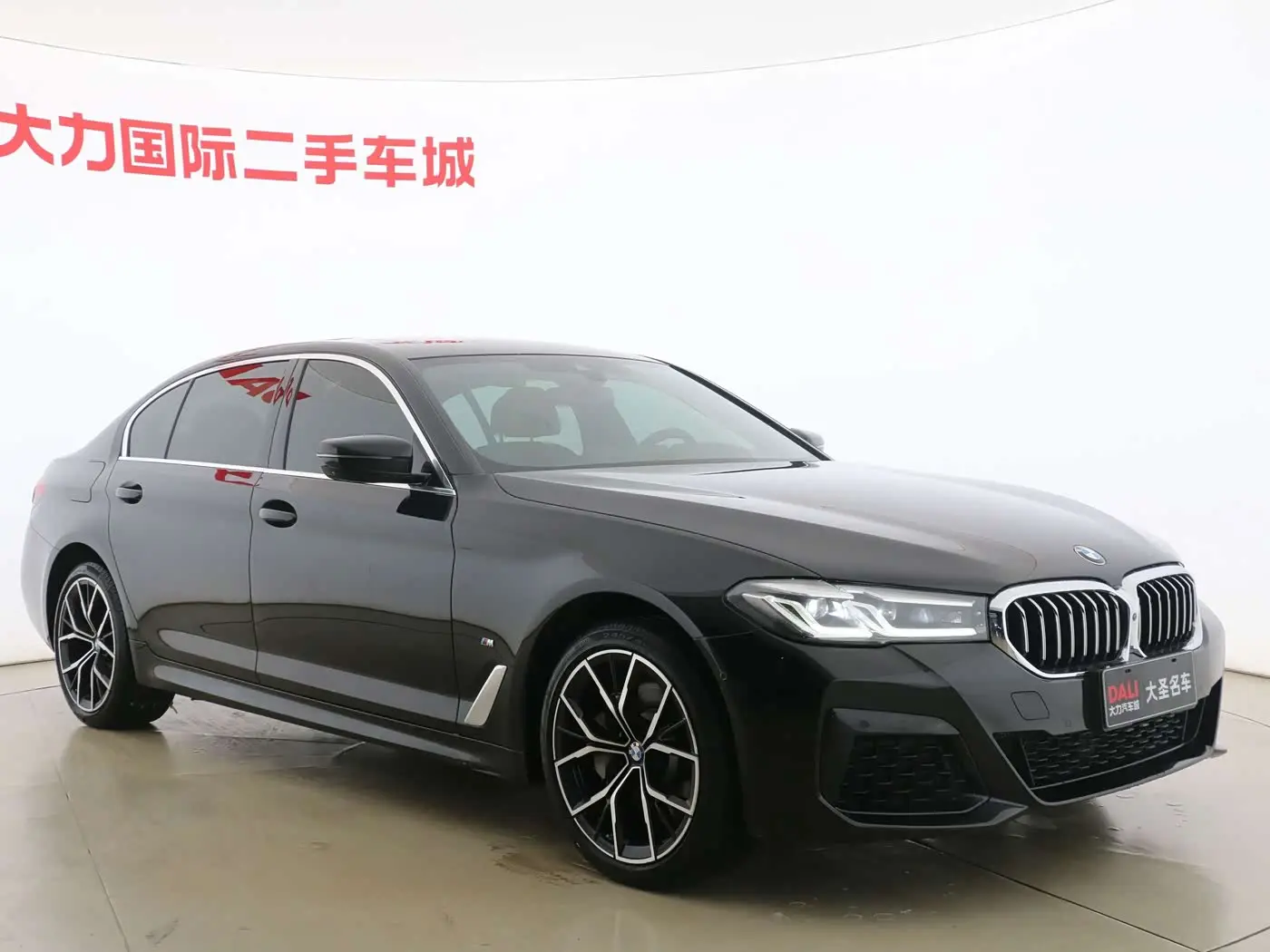 BMW 5 Series 2022 — Photo 3/16