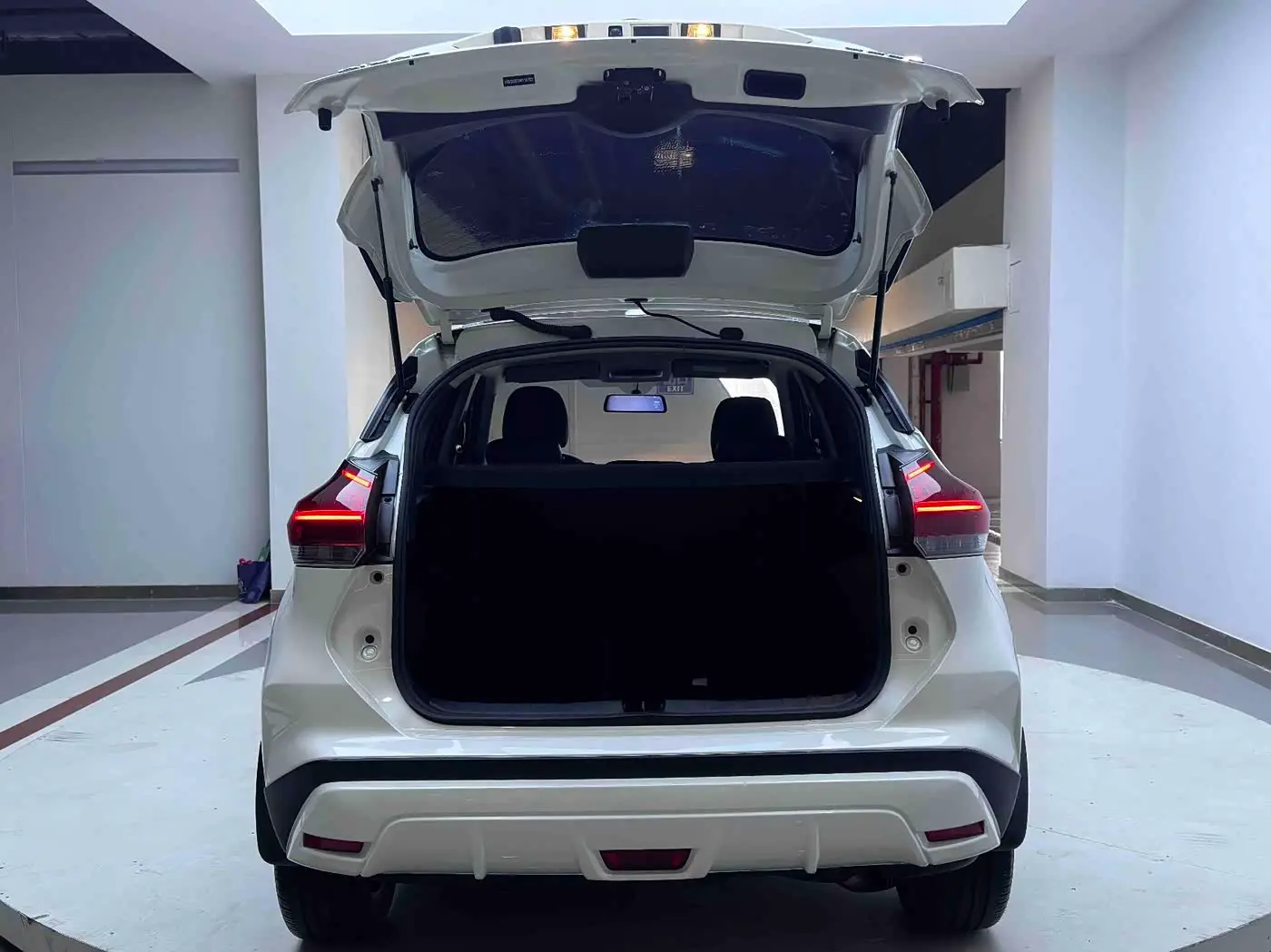 Nissan Kicks 2021 — Фото 19/20
