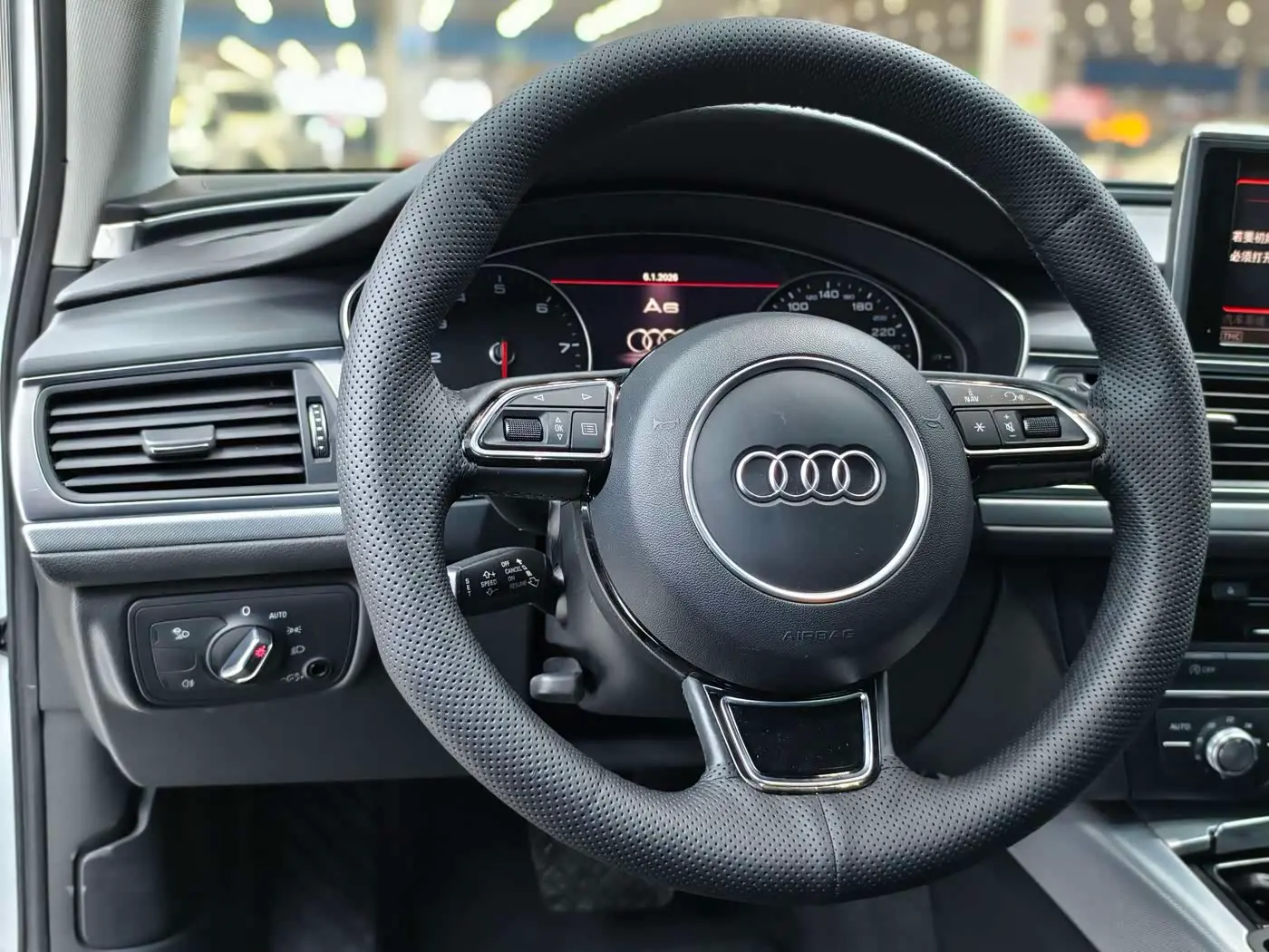 Audi A6 2018 — Фото 9/11