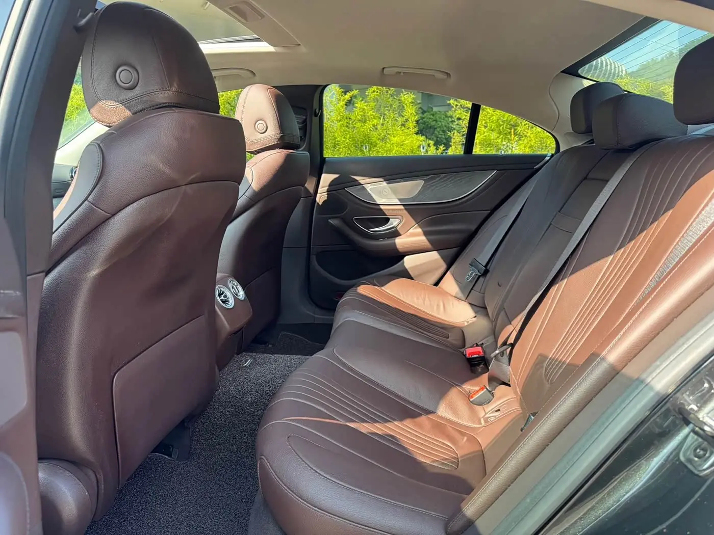 Mercedes-Benz CLS 2020 — Photo 13/19