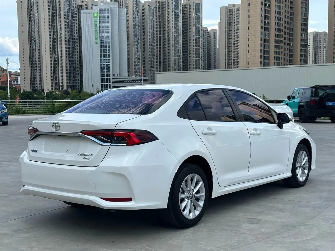 Toyota Corolla 2022 — Фото 6/20