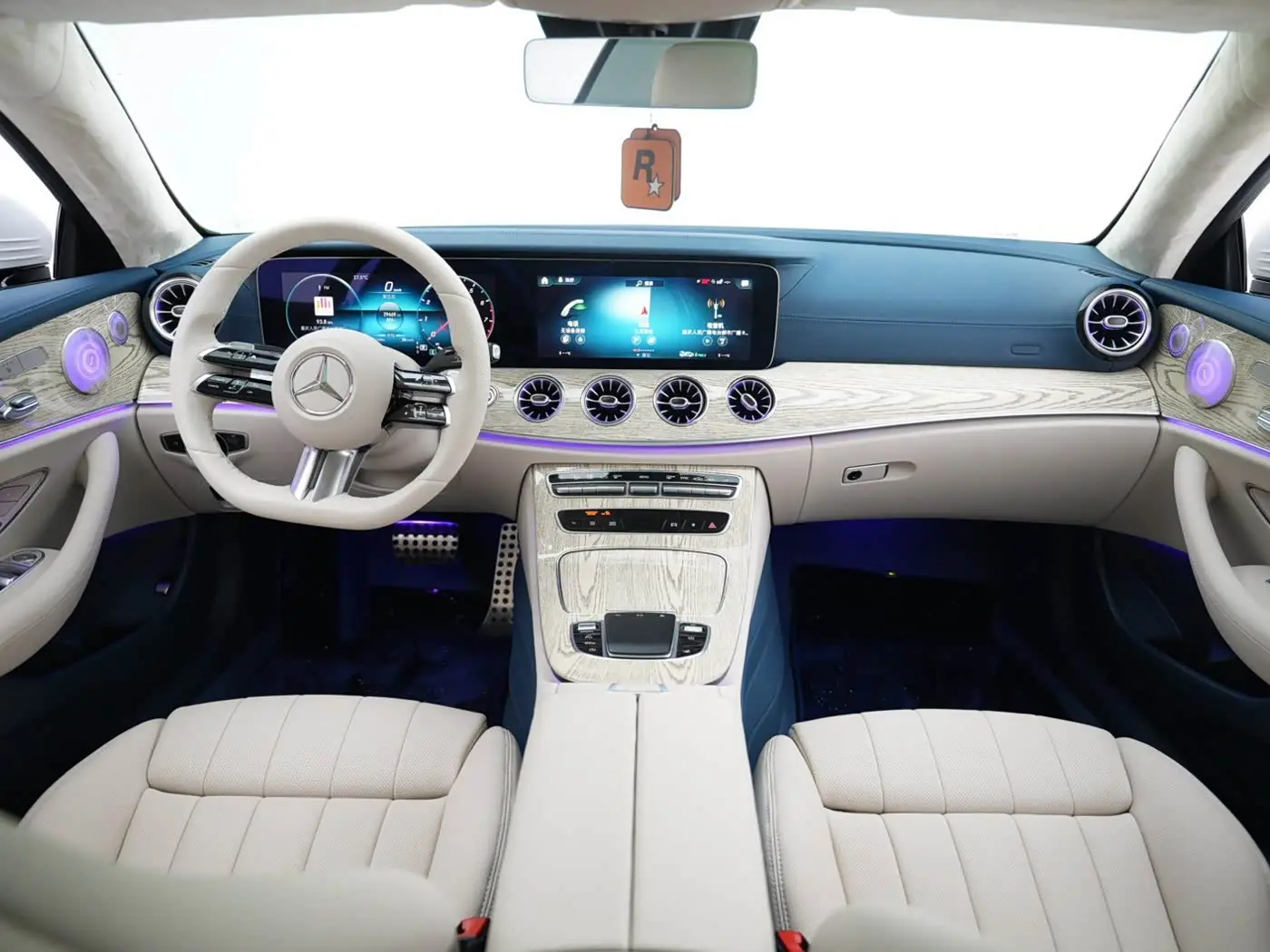 Mercedes-Benz E-Class 2022 — Фото 4/20