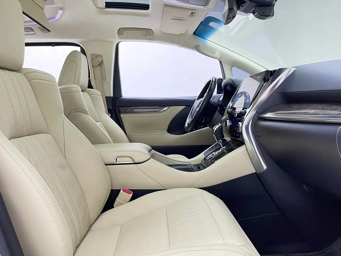 Toyota Alphard 2020 — Фото 13/15