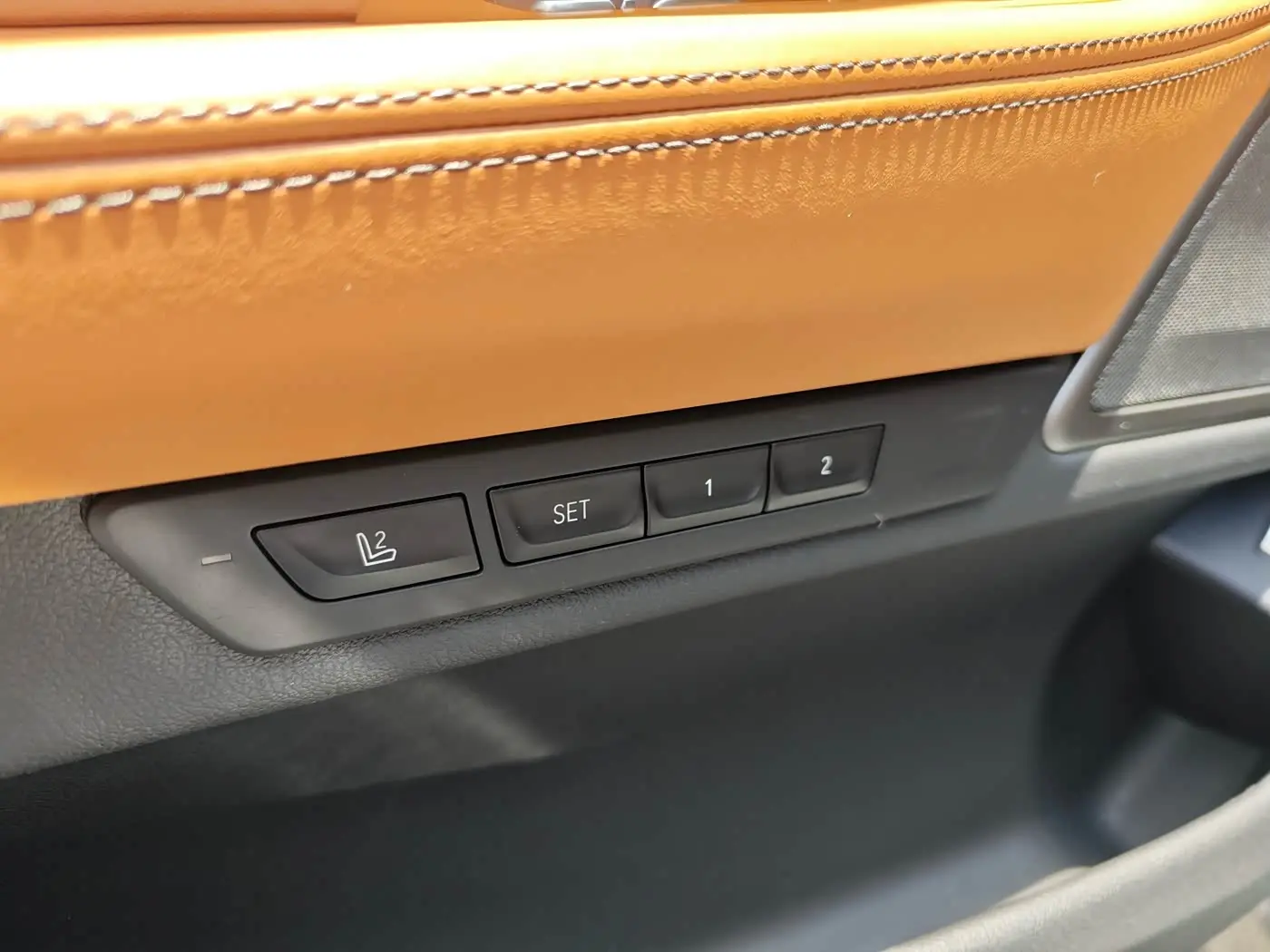 BMW 7 Series 2022 — Photo 20/20