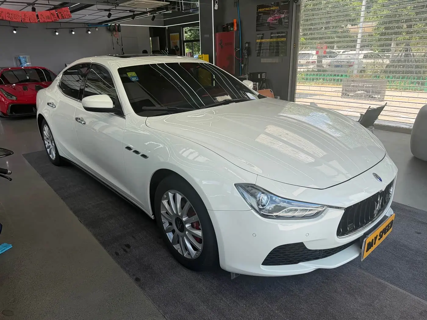 Maserati Ghibli 2017 — ფოტო 3/19