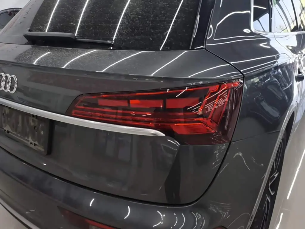 Audi SQ5 2023 — Фото 8/20