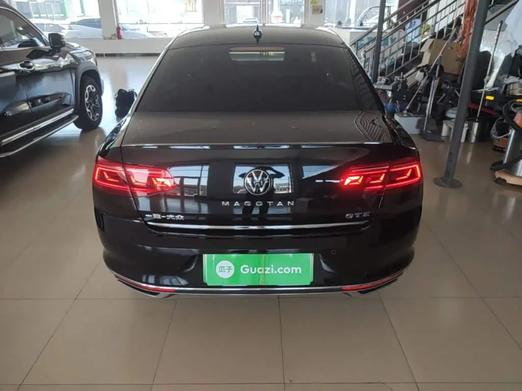 Volkswagen Magotan GTE Plug-in Hybrid 2022 — Şəkil 4/20