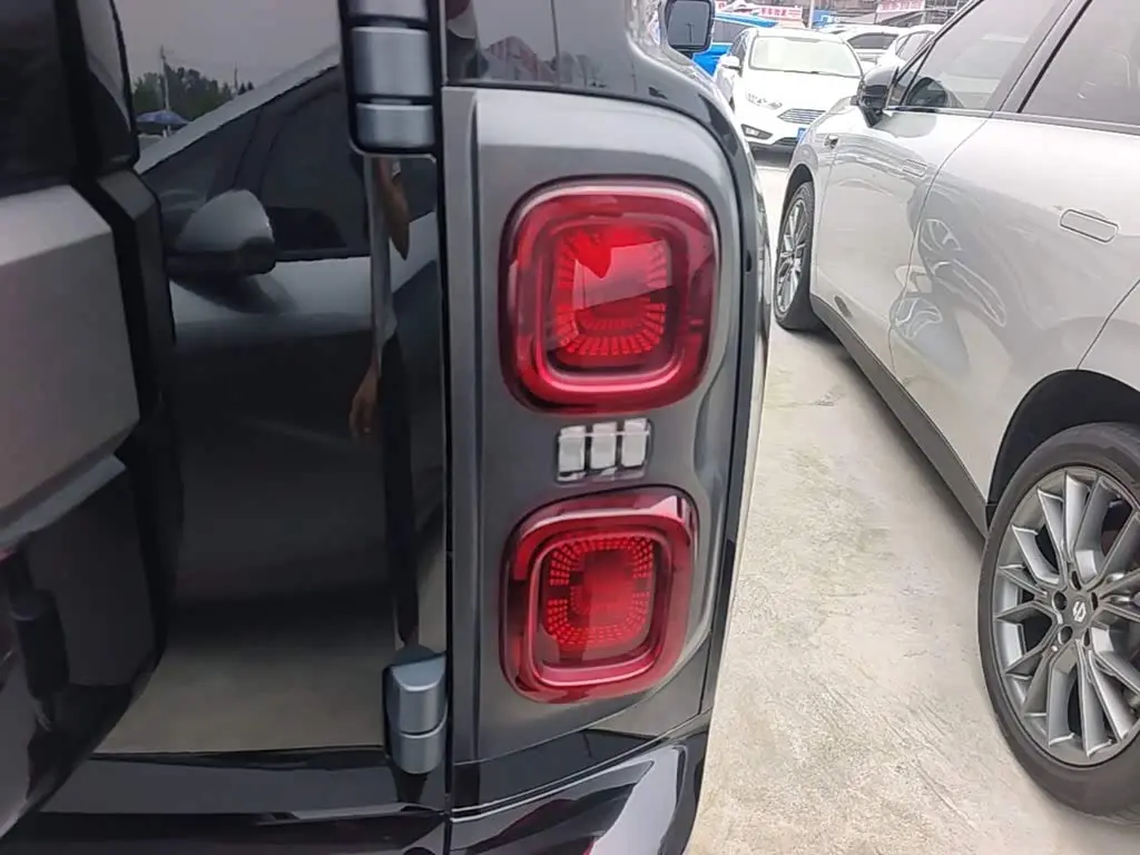 Haval H9 2025 — Photo 8/20