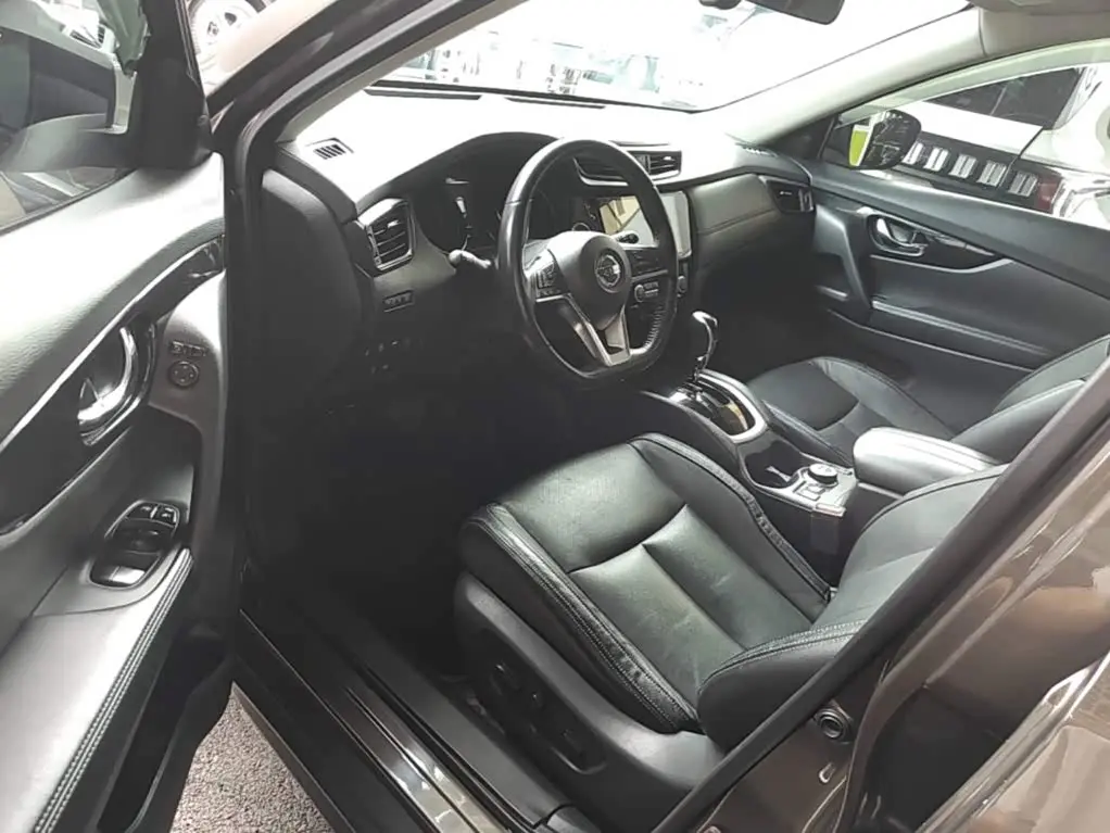 Nissan X-Trail 2020 — Photo 15/19