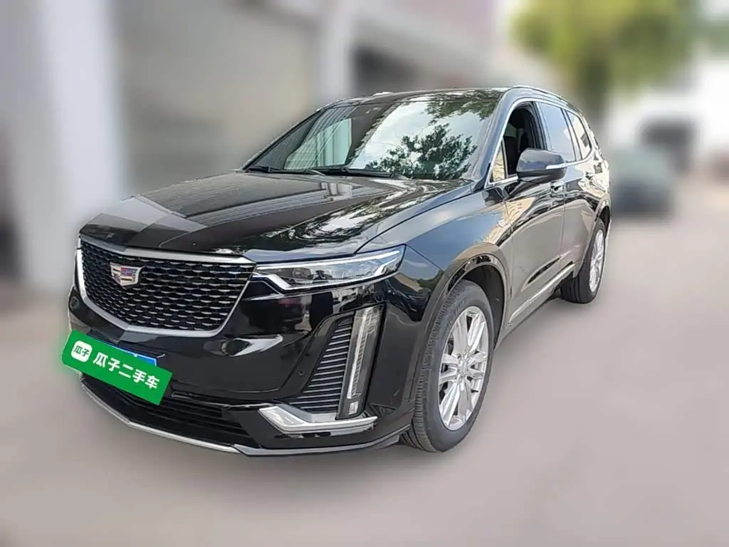 Cadillac XT6 2022 — Photo 1/20