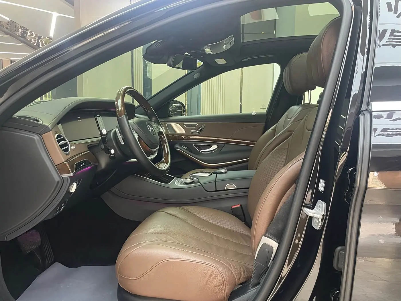Mercedes-Benz S-Class 2015 — Фото 10/20