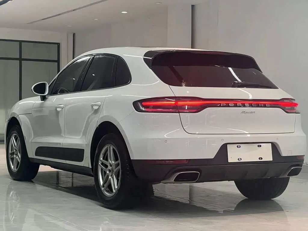 Porsche Macan 2021 — Photo 9/9