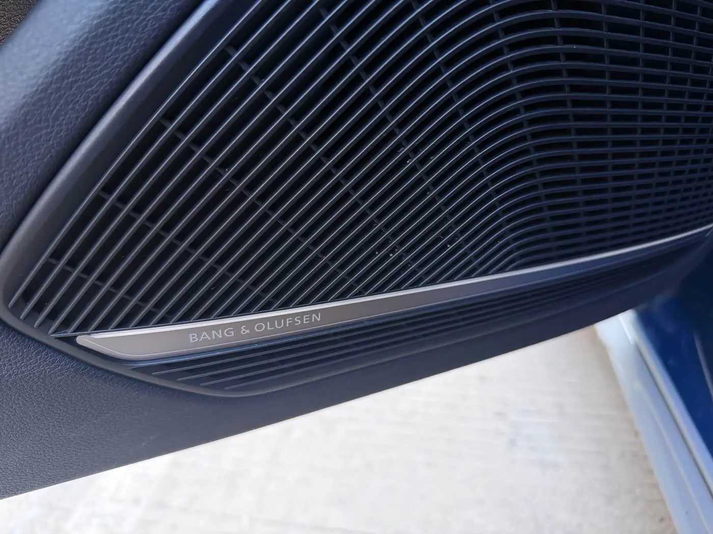 Audi S4 2023 — Photo 6/17