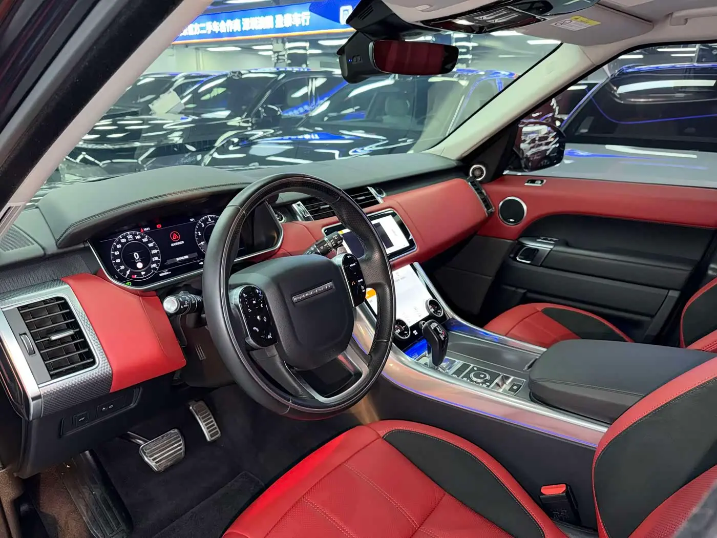 Land Rover Range Rover Sport 2020 — Фото 19/20
