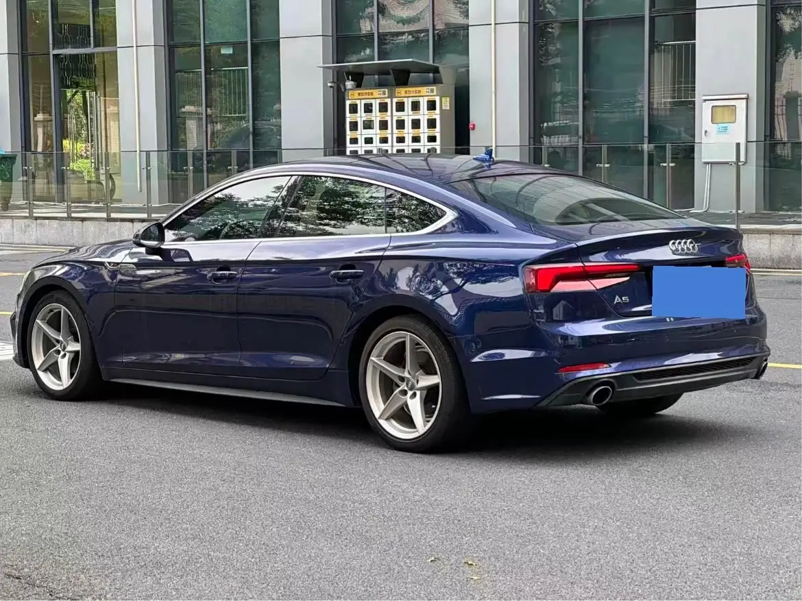 Audi A5 2019 — Фото 10/10
