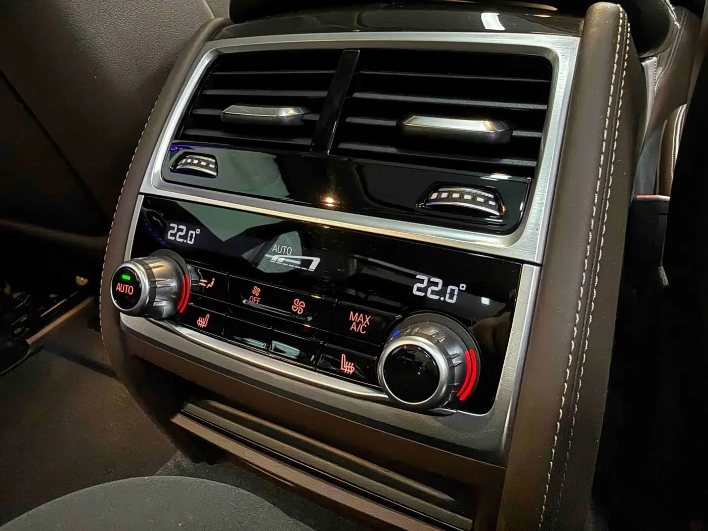 BMW 7 Series 2021 — Photo 18/20