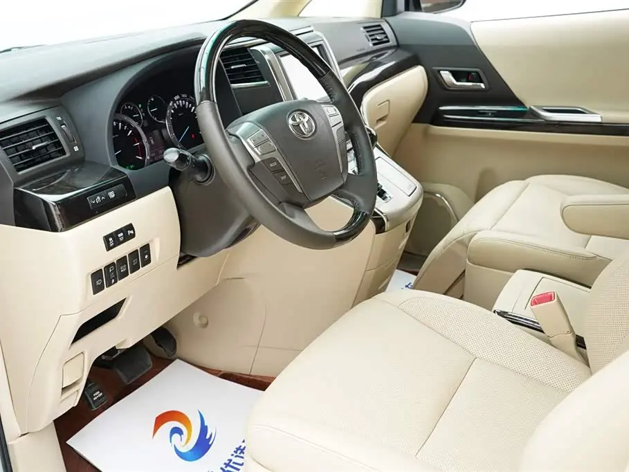 Toyota Alphard 2012 — Фото 5/20