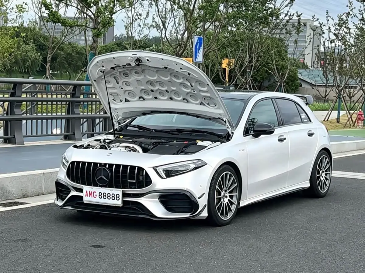 Mercedes-Benz A-Class AMG 2021 — Фото 4/12