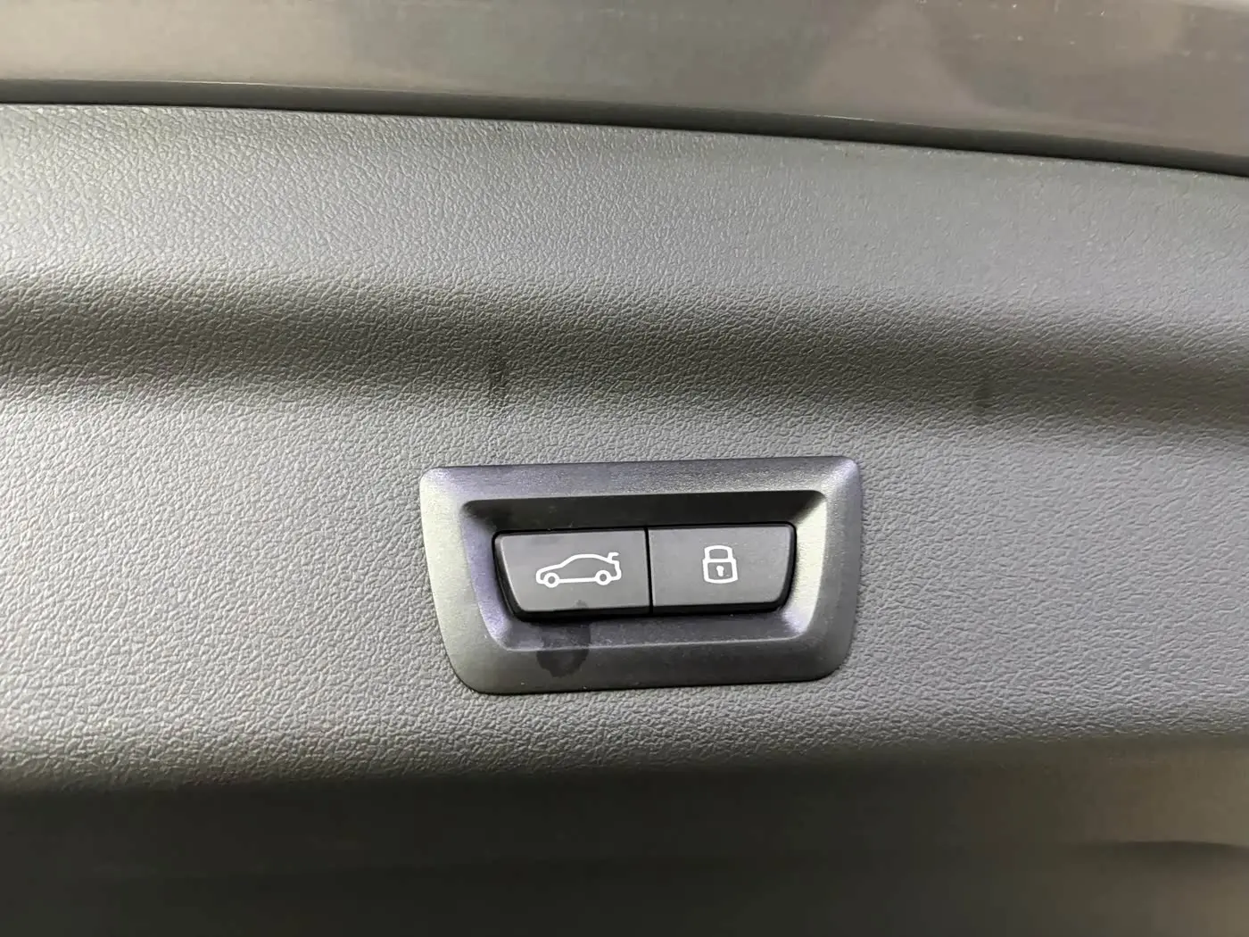 BMW X1 M35Li 2025 — Photo 15/17