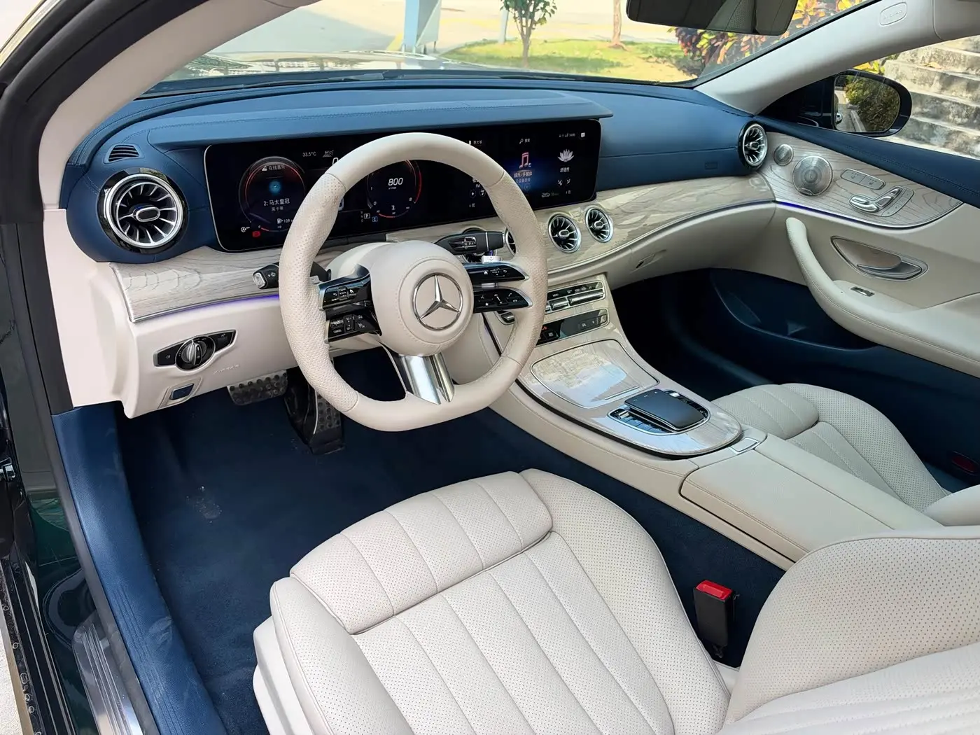 Mercedes-Benz E-Class 2022 — Фото 4/20