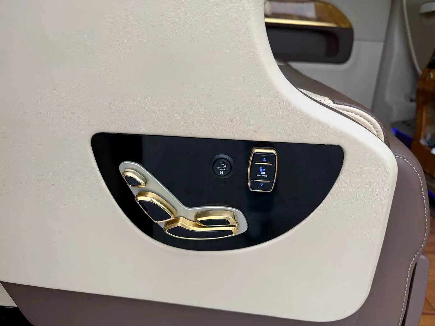 Mercedes-Benz V-Class 2018 — Şəkil 13/20