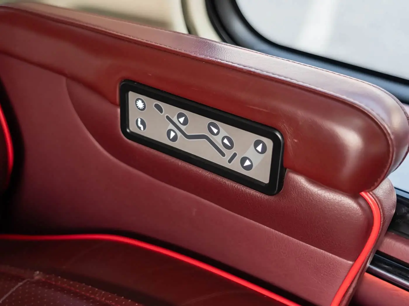 GMC Savana 2015 — Фото 16/20