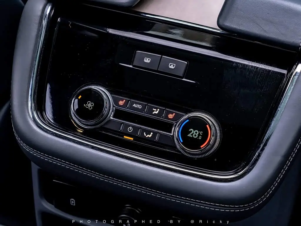 Lincoln Navigator 2020 — Фото 13/18