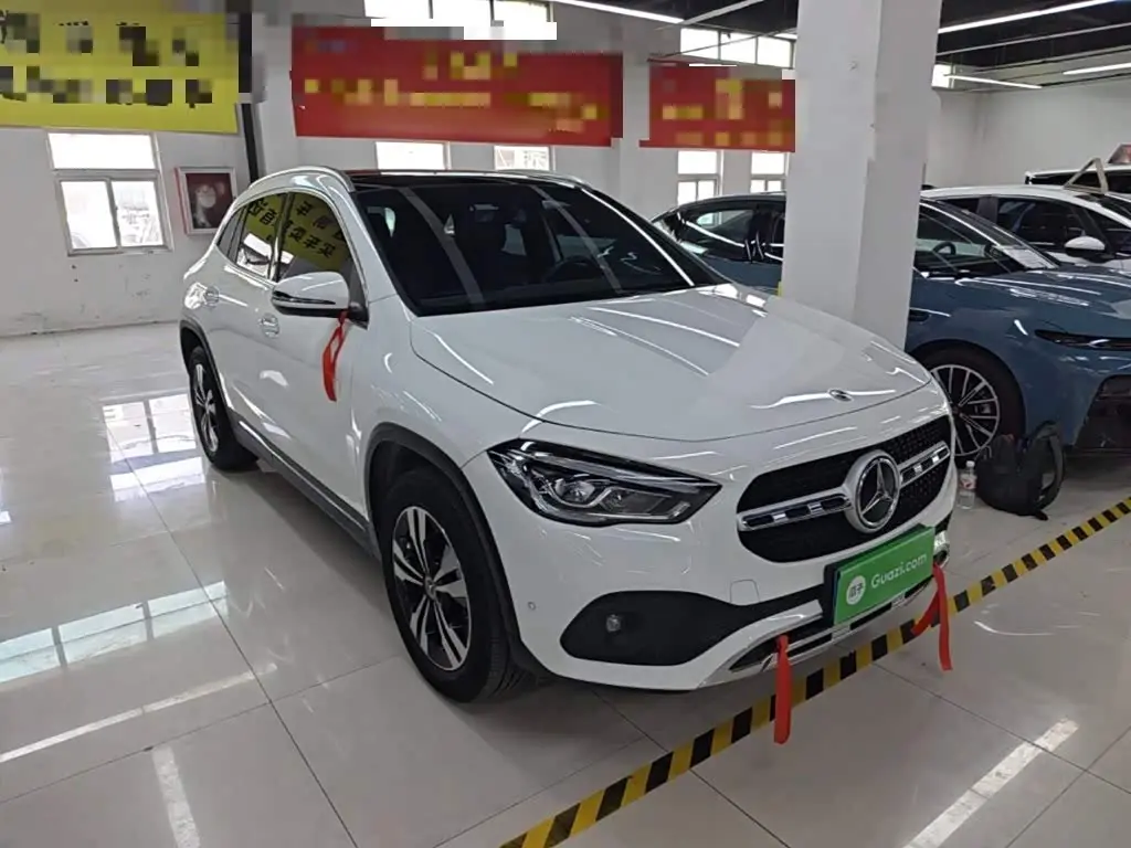 Mercedes-Benz GLA 2021 — Фото 4/20