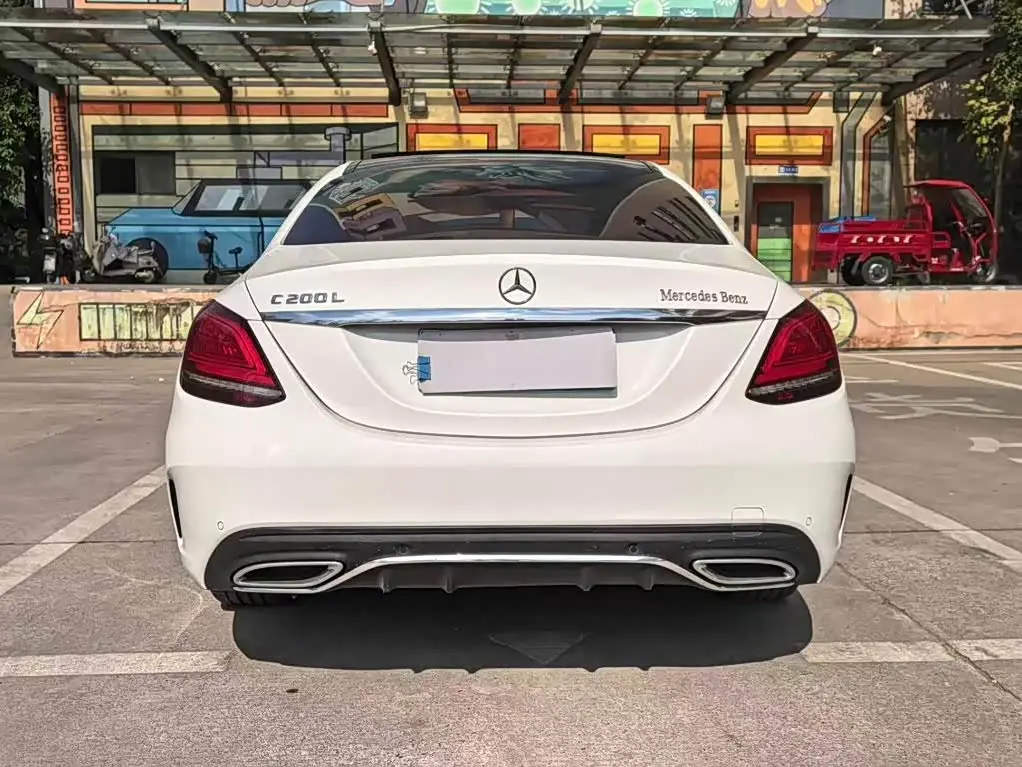 Mercedes-Benz C-Class 2021 — Фото 16/17