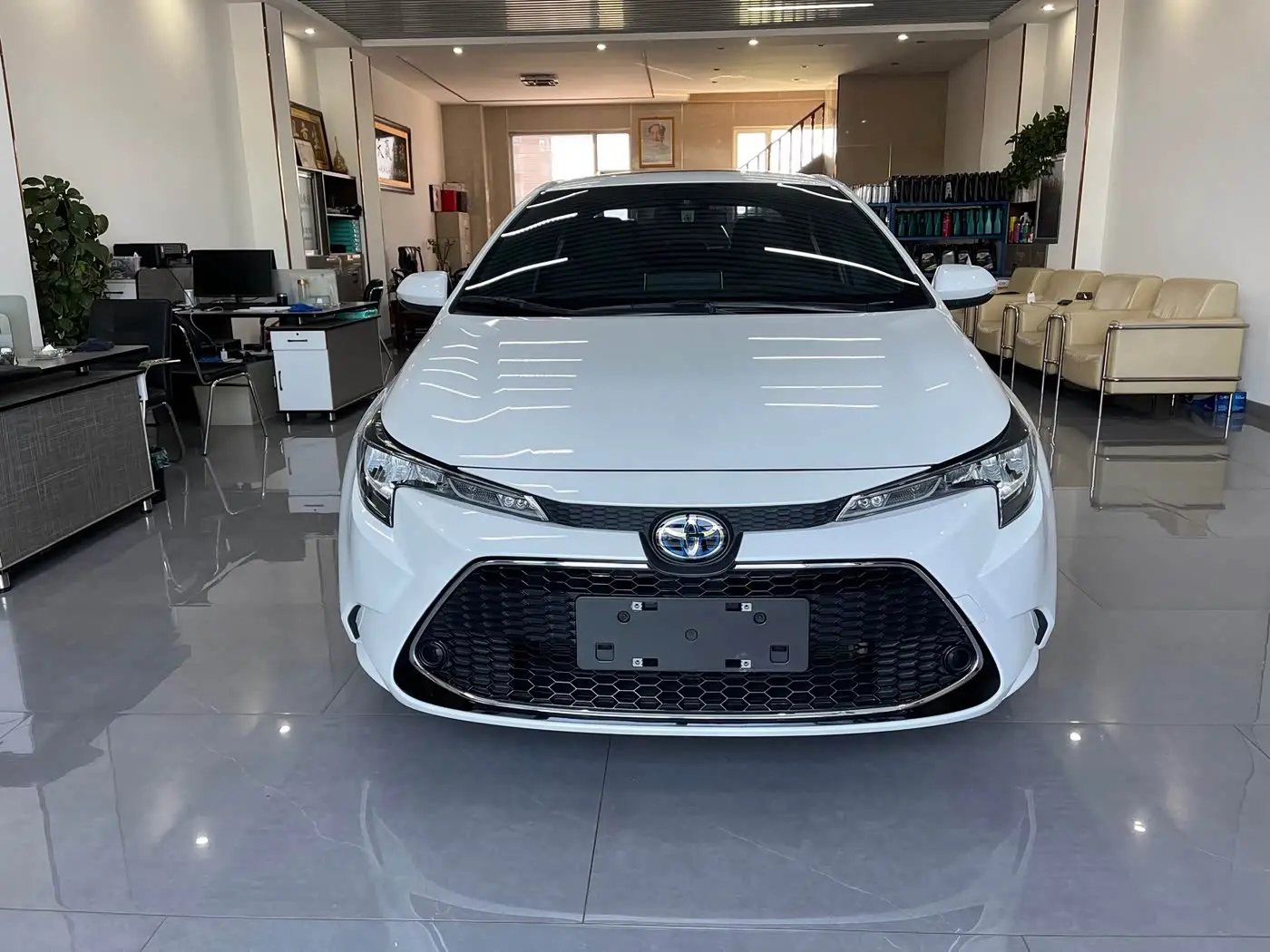 Toyota Levin 2022 — Photo 2/12