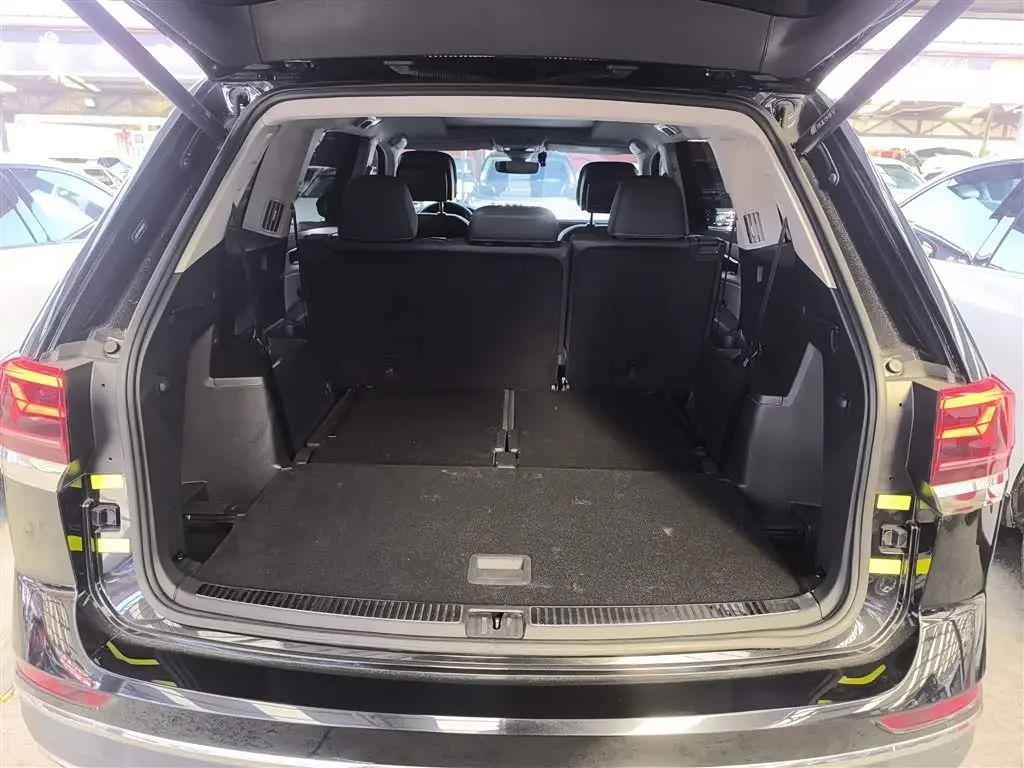 Volkswagen Teramont 2022 — Photo 19/20
