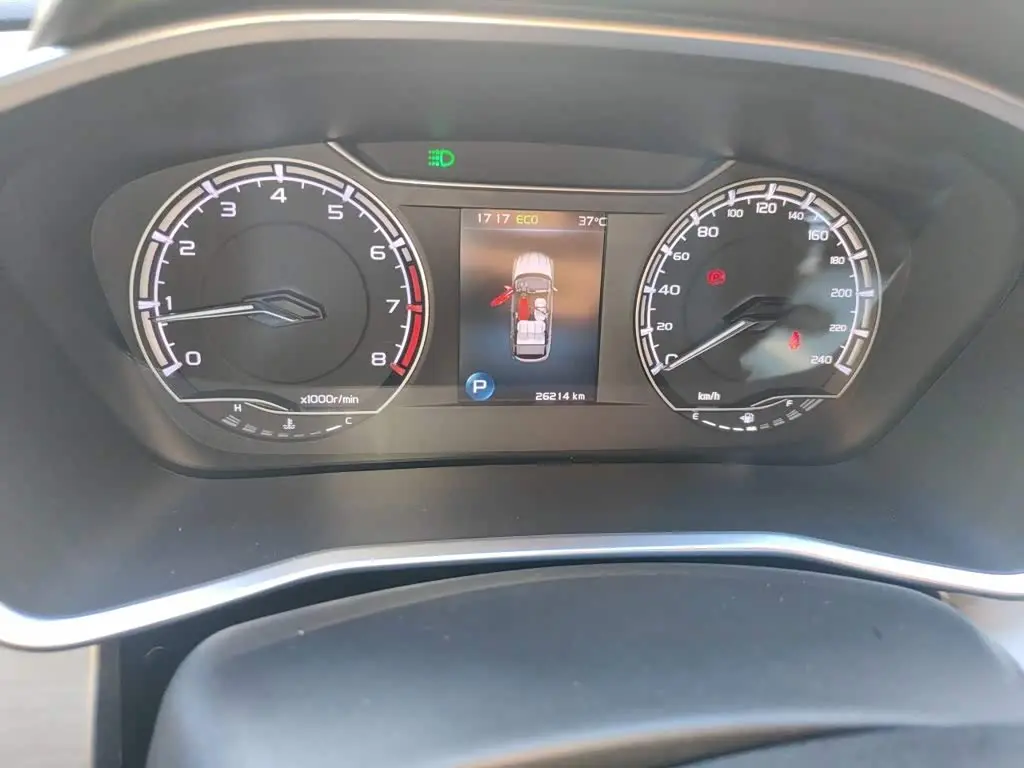 Geely Binyue 2023 — Photo 5/20
