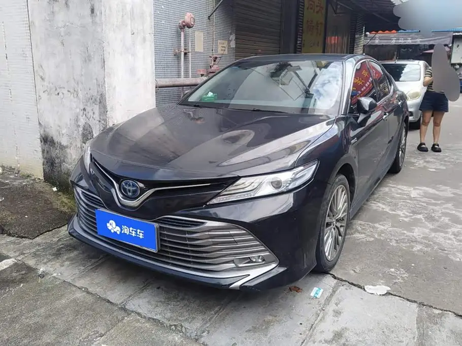 Toyota Camry, 2019