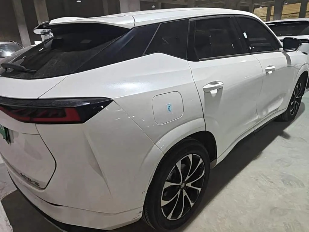 Changan UNI-Z New Energy 2024 — Şəkil 7/20