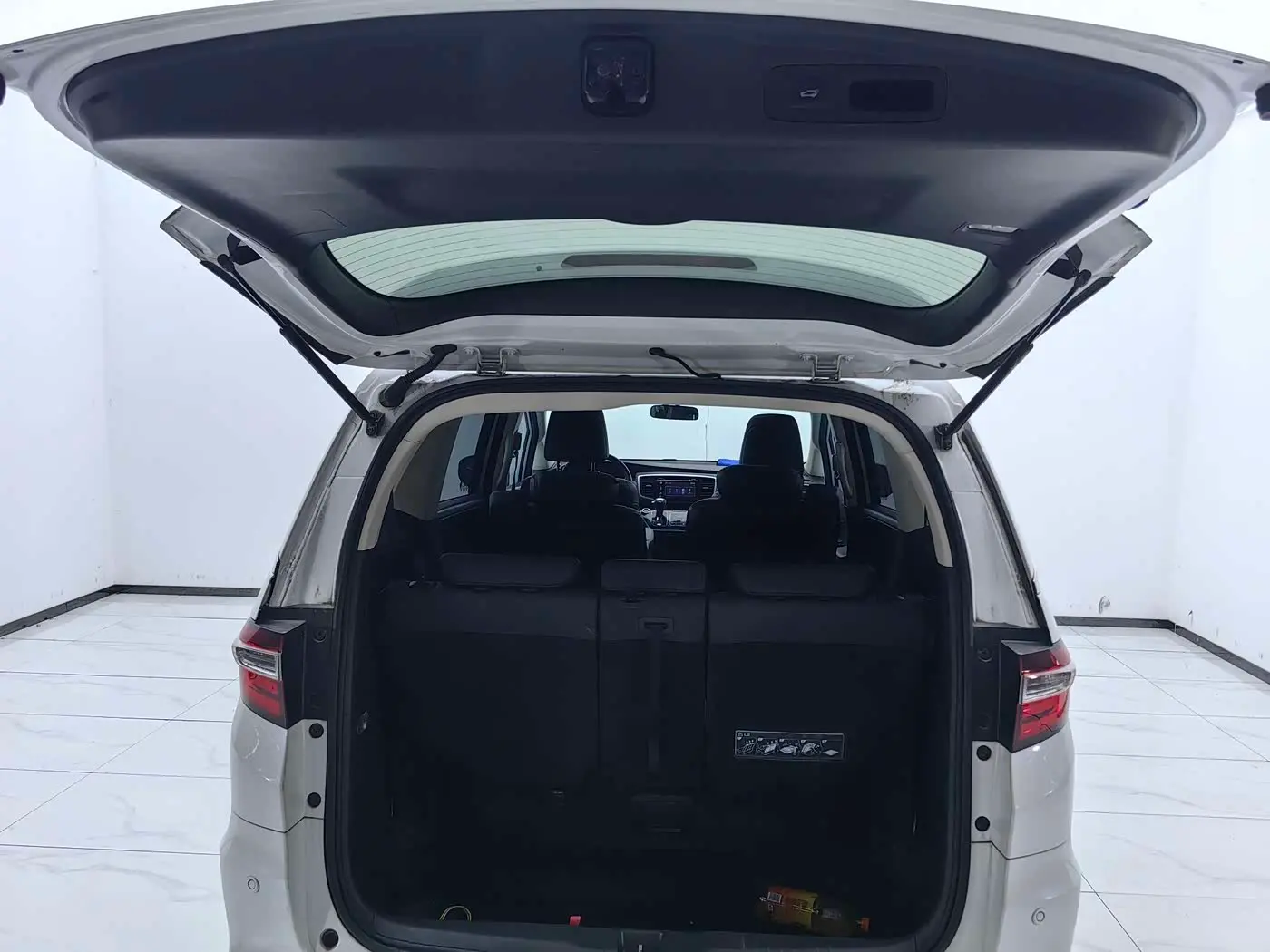 Honda Odyssey 2018 — Photo 8/16