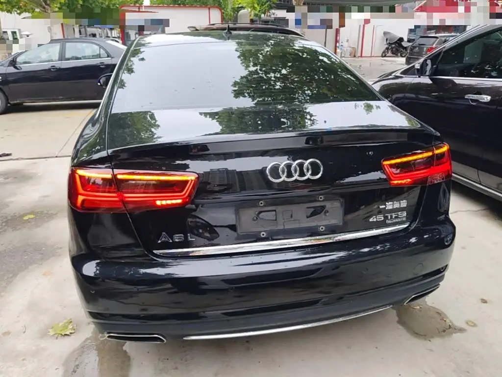 Audi A6L 2016 — Фото 6/20