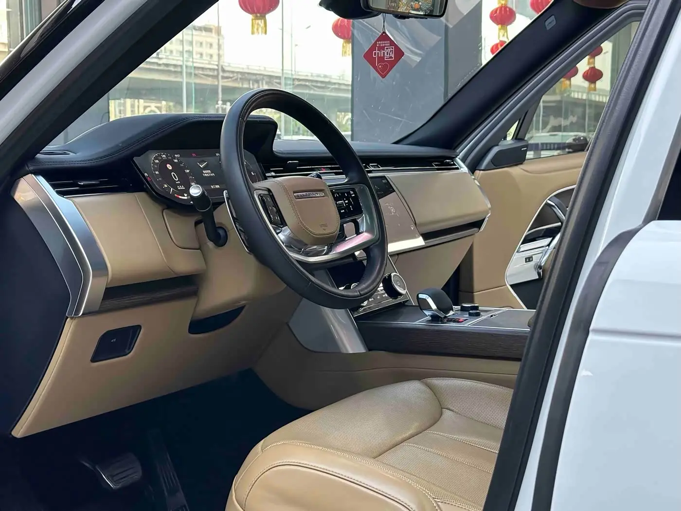 Land Rover Range Rover 2022 — Фото 4/16