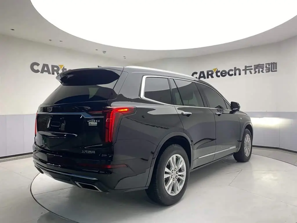 Cadillac XT6 2021 — Фото 6/20