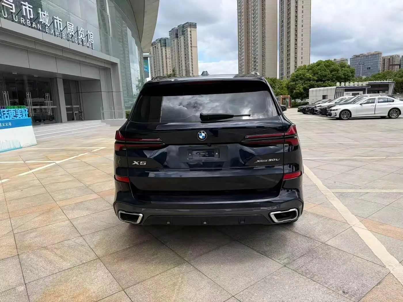 BMW X5 2024 — Photo 9/10