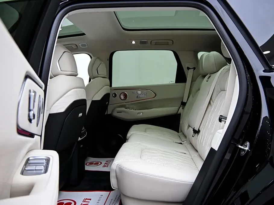 ZEEKR 8X 2026 — Photo 12/20